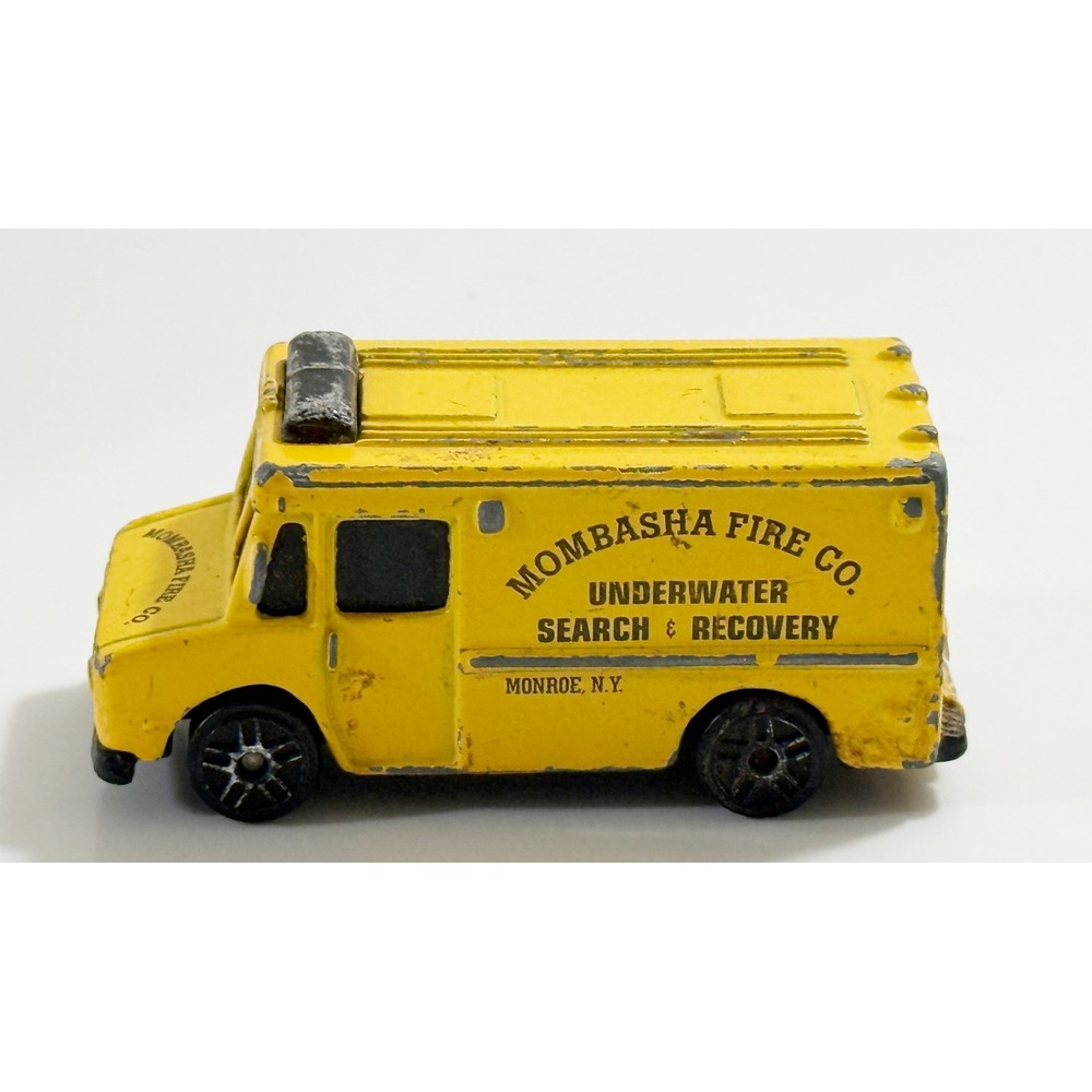 Maisto Search Truck Kids OS Yellow Mombasha Fire Co Underwater Recovery Van